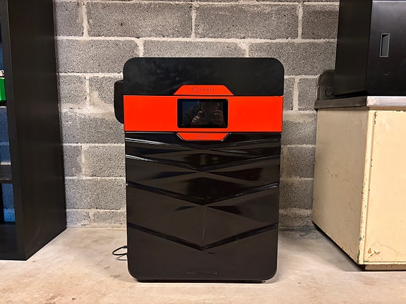 Product image 1 of 8