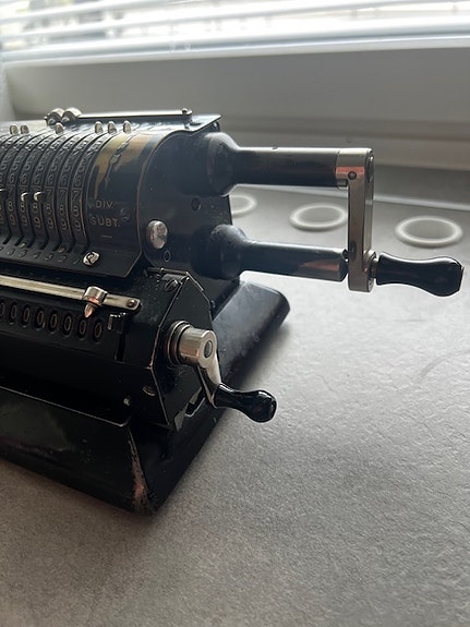 Product image 8 of 10