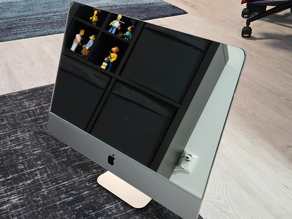Apple iMac 21,5" (late 2012) peili