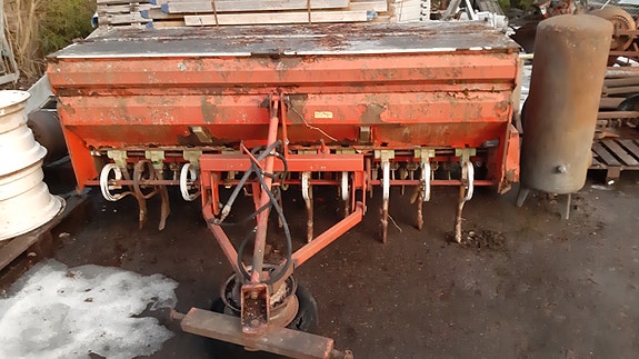 TUME 250 kylvökone, hydrauliikka toimii