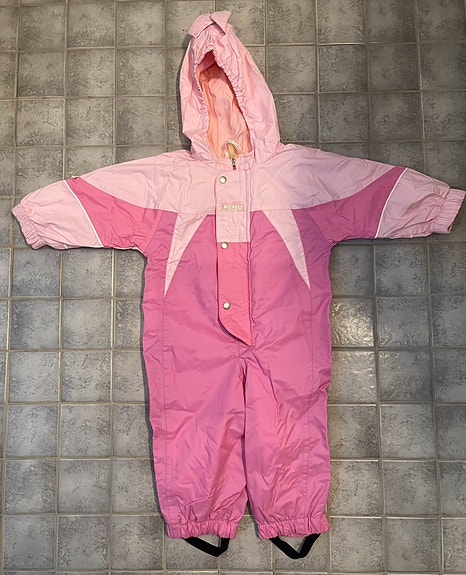 Tyttöjen Travalle- ulkoiluhaalari. Koko 86 cm