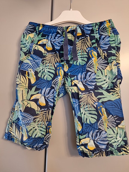 Polvipituiset shortsit 110 cm