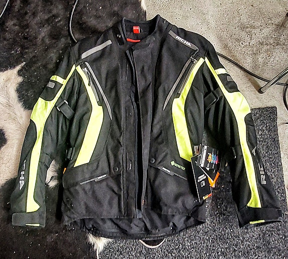 Richa Cyclone Goretex ajotakki L