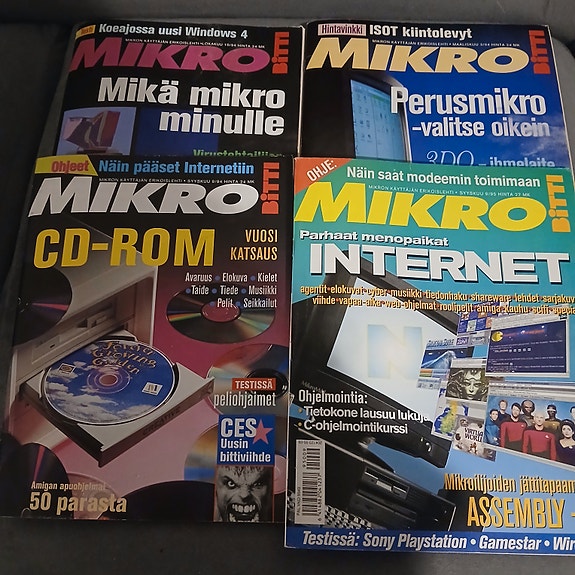 Mikrobitti lehtiä 2e/kpl