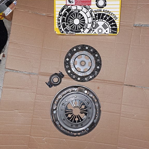 Kytkinpaketti VW Polo diesel