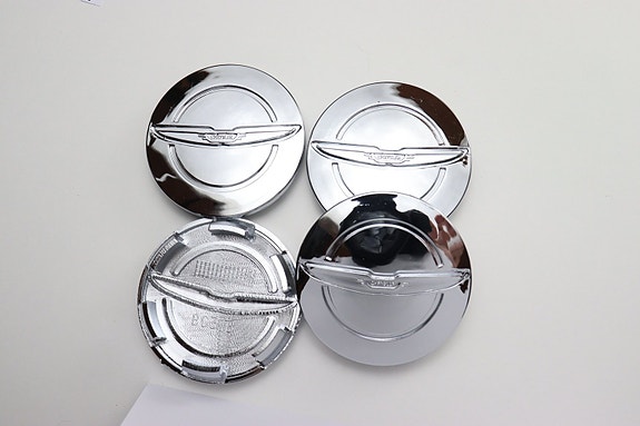 Chrysler vannekeskiöt – Chrysler, Kromi – 64mm (4kpl sarja)