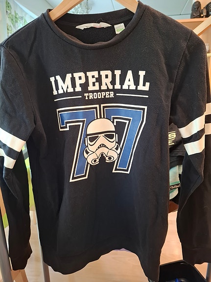 Star wars paita koossa 146/152