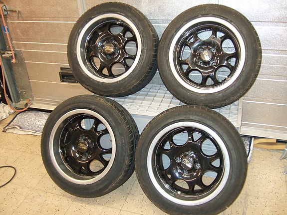 EMOTION 8x15 ET18, 195/45. Jako 4x100.