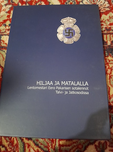 Hiljaa ja matalalla - Eero Pakarinen