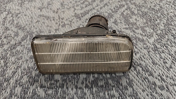 Bmw E36 oikea sumuvalo