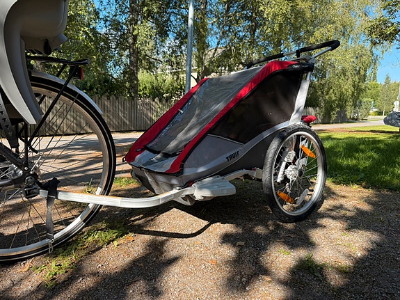 Pyöräkärry Thule Chariot Cougar 2