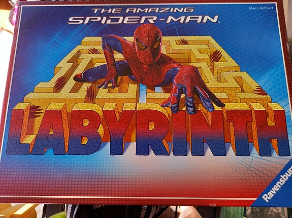 Muuttuva labyrintti Spider-man
