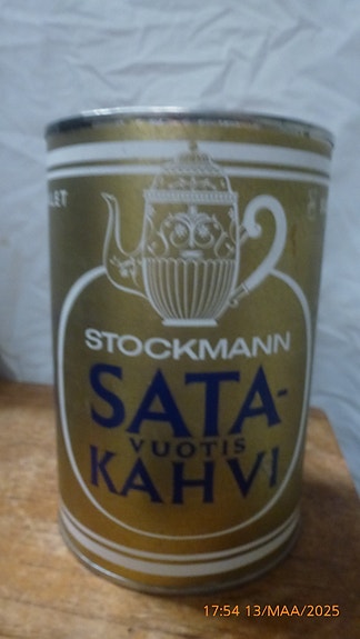 Stockman satavuotis kahvipurkki