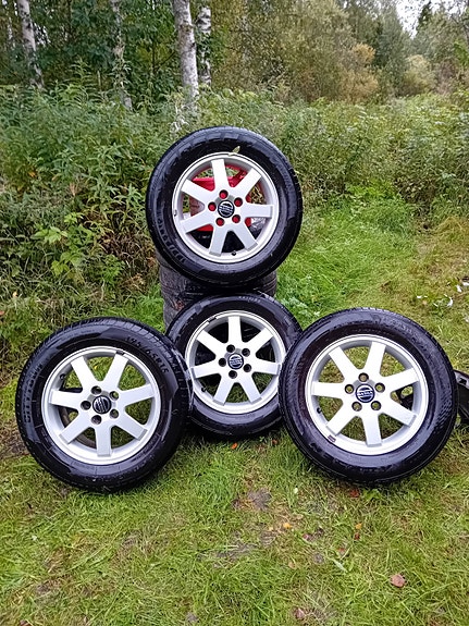 Volvon S40 alumiinivanteet