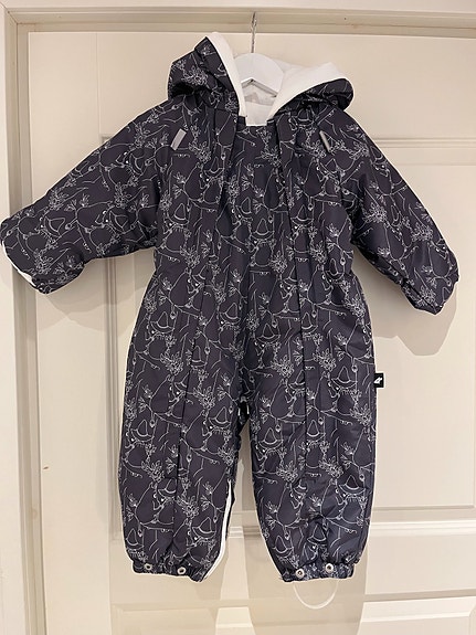 Äitiyspakkauksen Muumi-toppahaalari 68-74cm