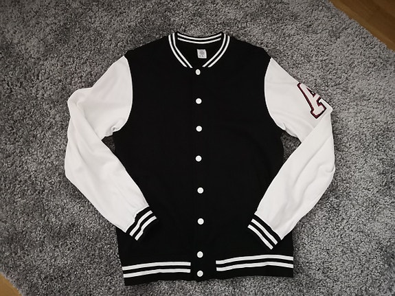 Collegetakki