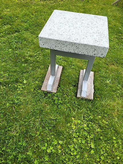 Marmori pöytä