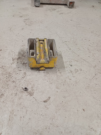 Product image 9 of 10