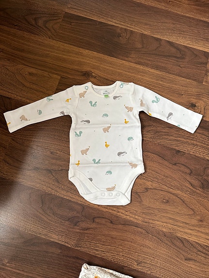 John Lewis uusi body, 0-3 kk