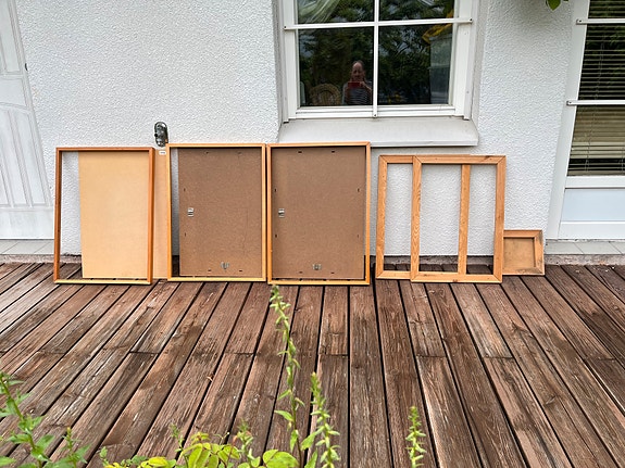 Taulun kehyksiä
