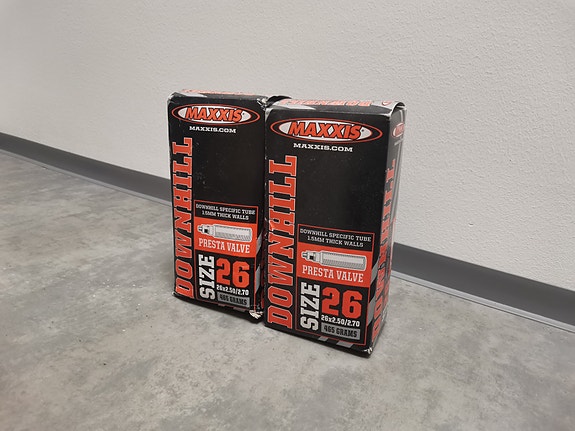Maxxis sisäkumit