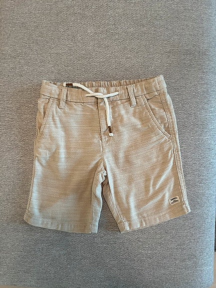 Pojan shortsit 116