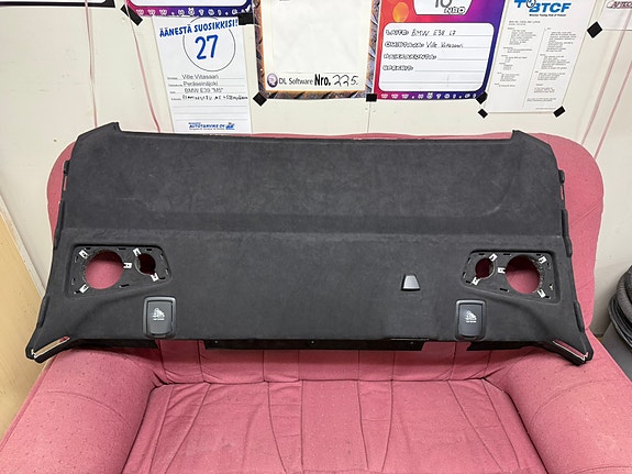 BMW G30/F90 Alcantara hattuhylly