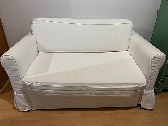 Myydään Ikea Hagalund vuodesohva