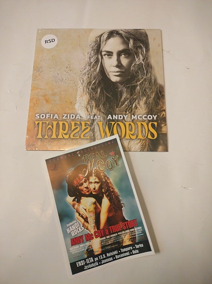 Sofia Zida Feat. Andy McCoy (Hanoi Rocks)  – Three Words 7" + Flyer