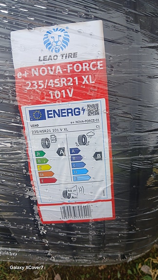 Uudet kesärenkaat, sopii mm. Skoda Enyaq RS