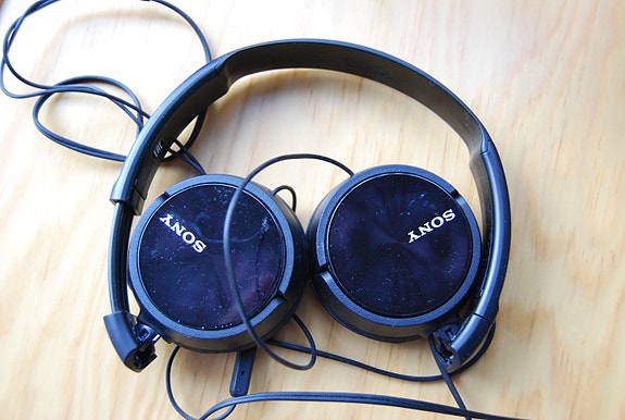 Sony sankakuulokkeet musta