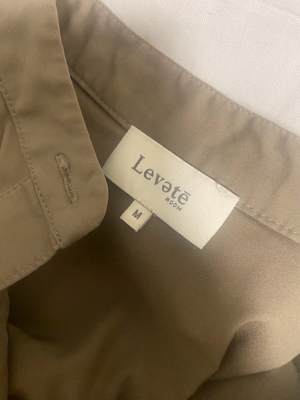 Levǝtē naisten paita M