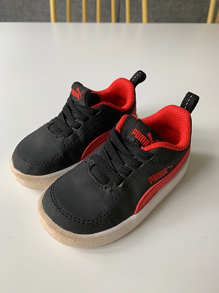 Puma tennarit