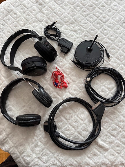 Sony MDR langaton kuulokkeet / Radiokuulokkeet