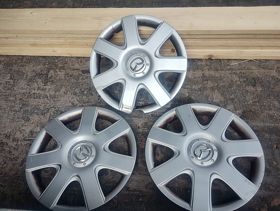 Mazda 6 pölykapselit 2kpl