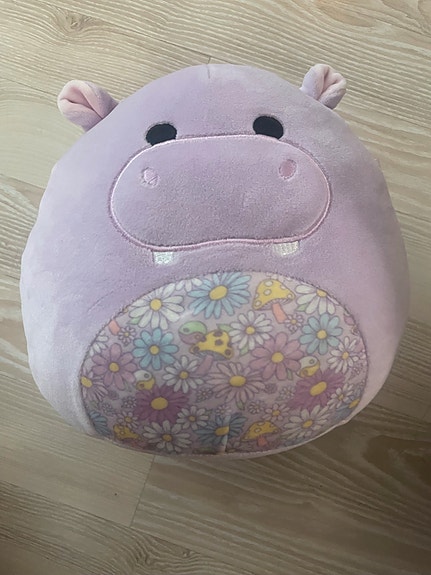 Squishmallow virtahepo