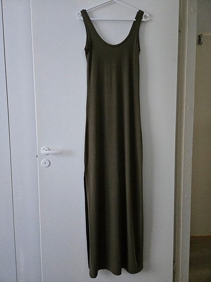 Vila, Vero Moda trikoomekko S
