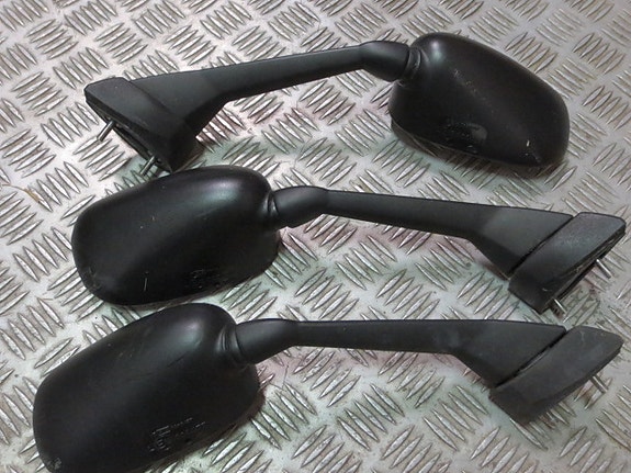 Yamaha fz1 peilit