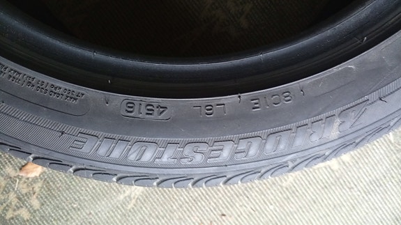 215/45R16 Bridgestone Turanza ER300 kesärengas
