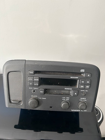 Volvo S80 mk1 radio