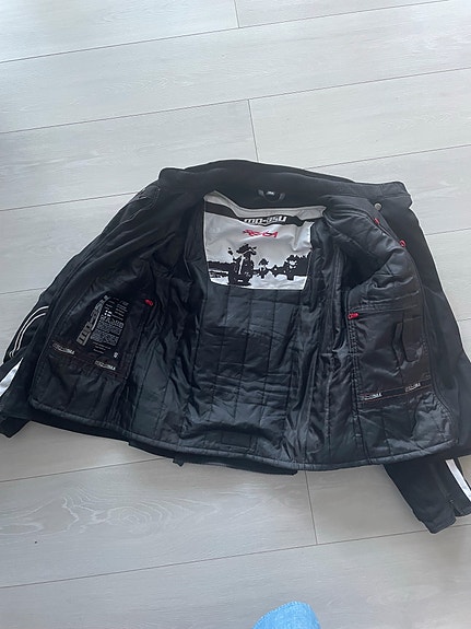 Product image 3 of 8