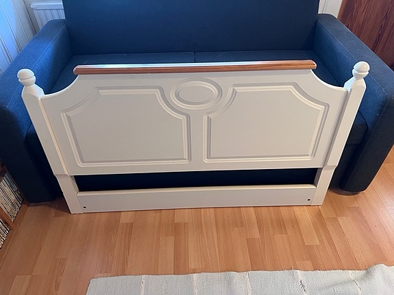 Sängynpääty 120cm