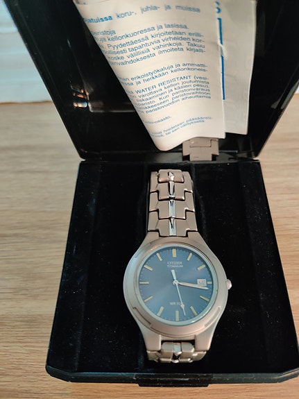 Rannekello Citizen WR100