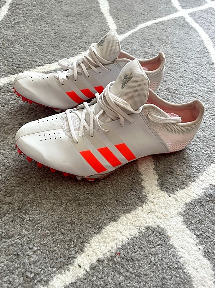Adidas Adizero pikajuoksupiikkarit
