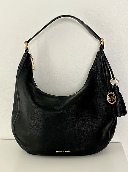 Michael Kors musta laukku