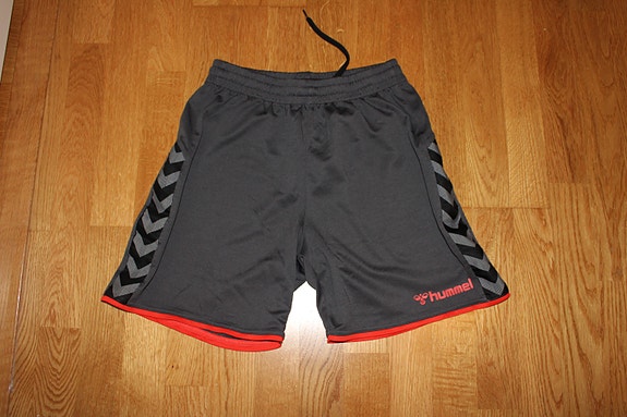 HUMMEL -shortsit koossa S (170)