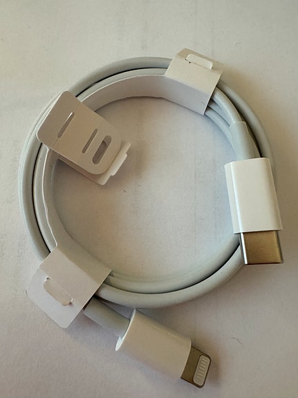 Apple USB-C - Lightning latausjohto alkuperäinen