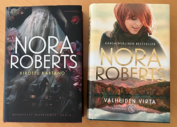 Nora Roberts kirjat