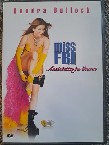 Miss fbi aseistettu ja ihana dvd