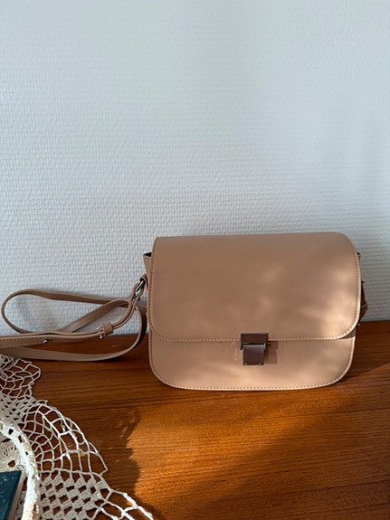 Olympus Shoulder Bag -kameralaukku